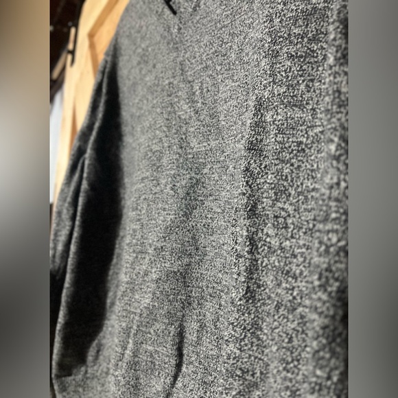 Vintage Men’s Small Express Gray Long sleeve V neck sweater - Picture 6 of 9